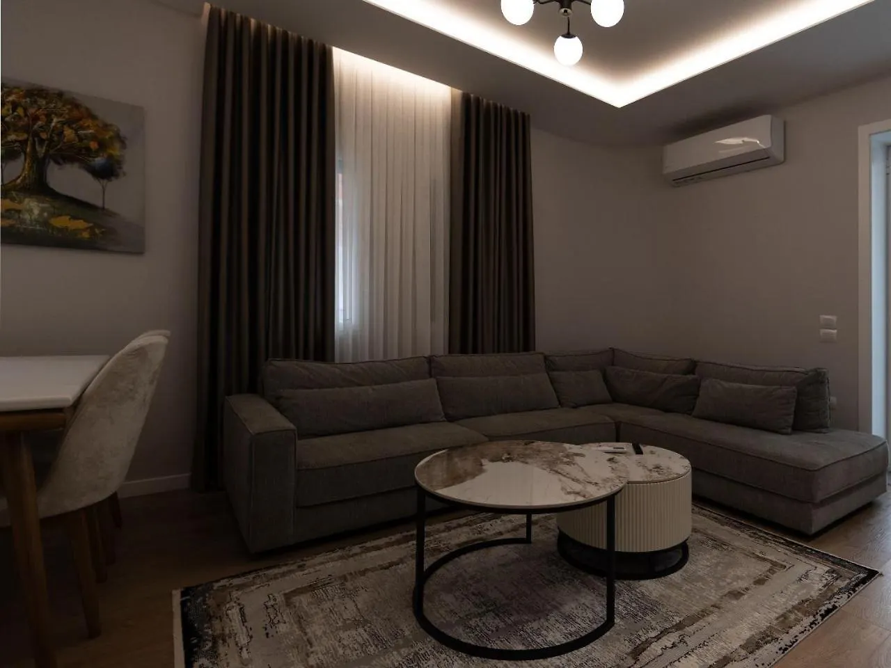 Villa Royal Tirana Albania